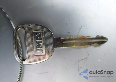 1998 Chevrolet Tahoe Ls z USA, uszkodzony, nr VIN 1GNEK13R2WJ377469